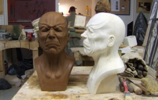 Moulage d'une tête de caractère d'après Messerschmidt